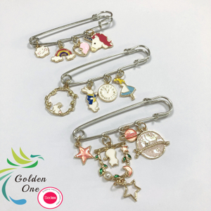 wholesale mexican Cute Logo Metal Soft Enamel Lapel pins fitted hats brim pins hat clips Custom Soft Enamel Lapel Pins