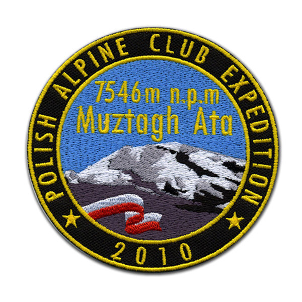 Wholesale Barato a la moda personalizada de la insignia